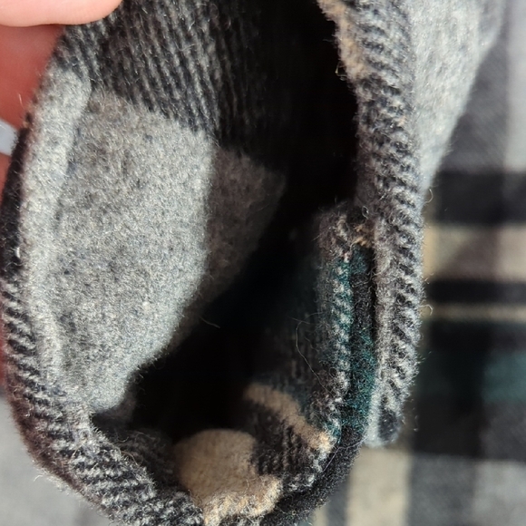 Fat Face Lightweight Gray and Green Shirt Jacket - Picture 13 of 16